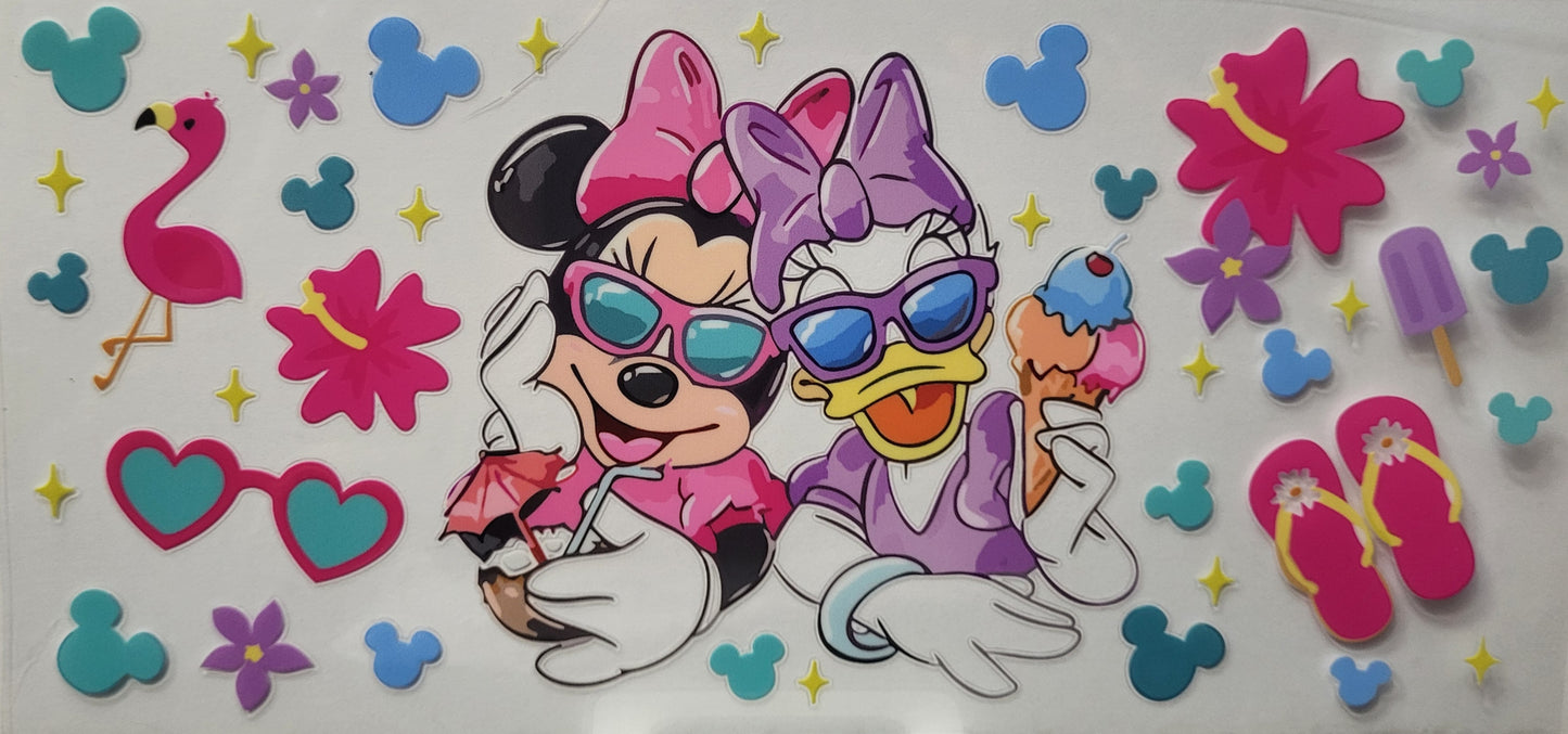 Minnie Mouse & Daisy Duck